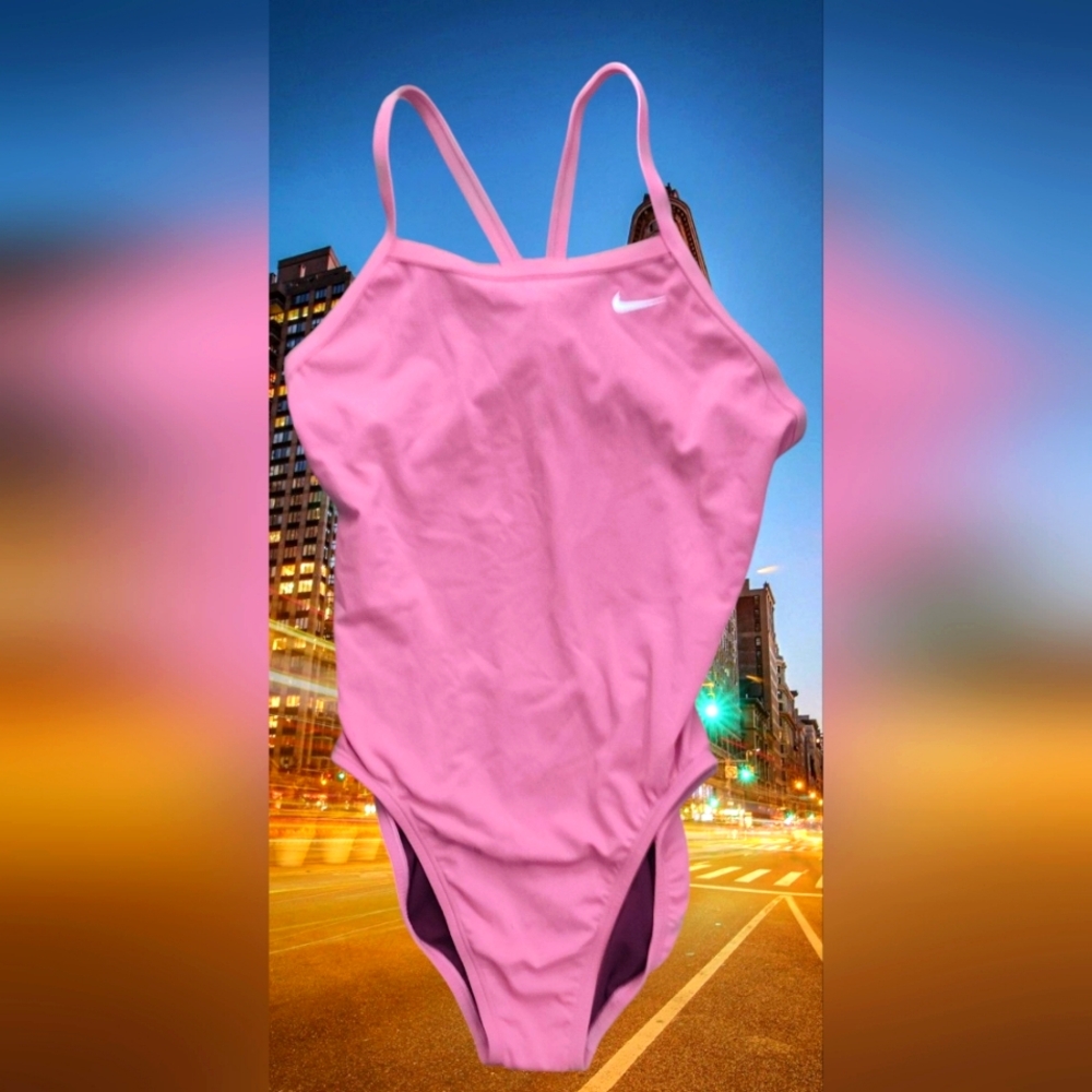 Nike HydraStrong One Piece Swimsuit